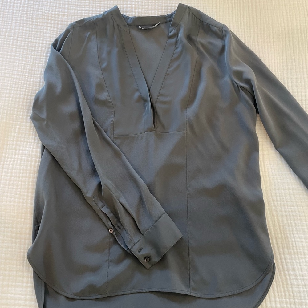 Vince Size small charcoal silk blouse